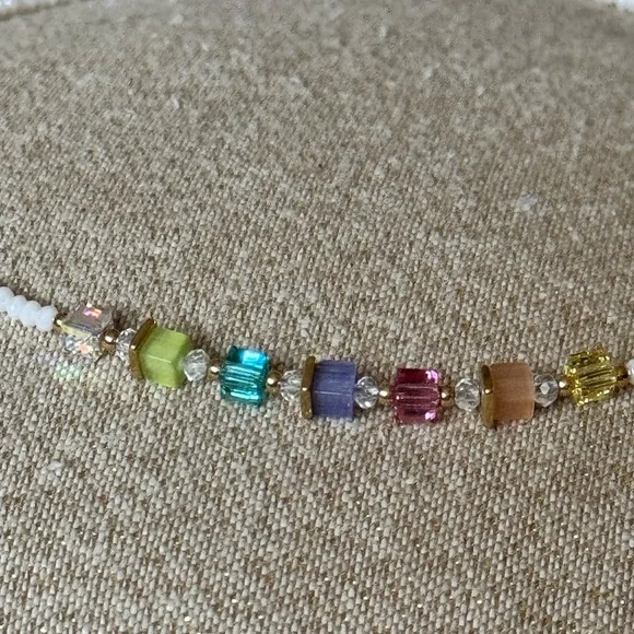 474. COEUR DE LION Multi-Color Cube Story Sparkling Necklace $105 retail NWOT - Picture 3 of 4